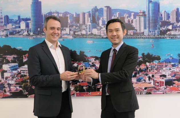 �¹�פ���������¹ݸ�������һ�е��ֵ£��й����η�