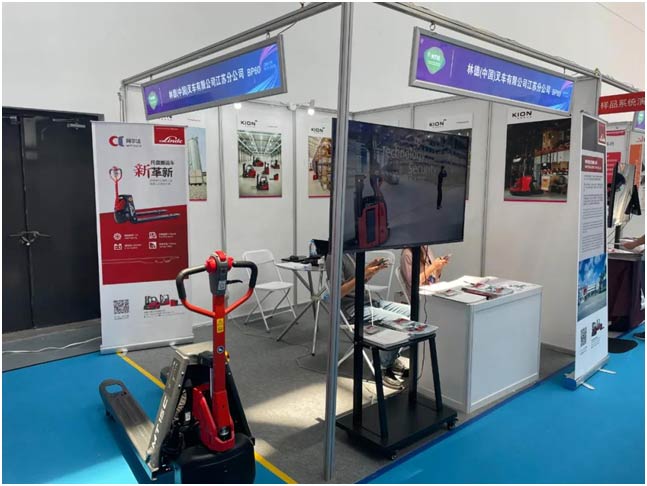 �ֵ������й���ͨ���ʸ߶˷�֯��ҵ������