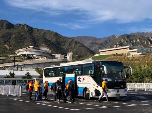 ��������